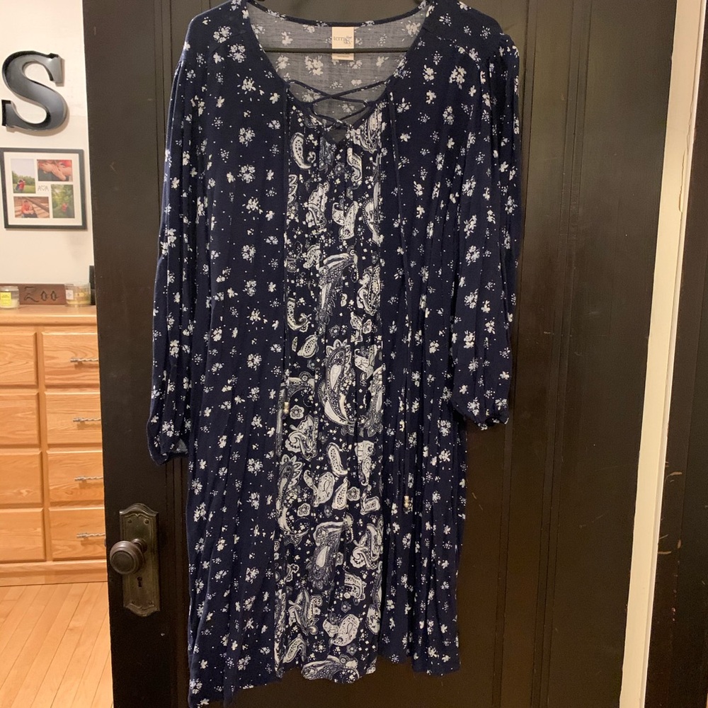 🛍 4/$20 🛍 Floral and Paisley Terra & Sky Dress